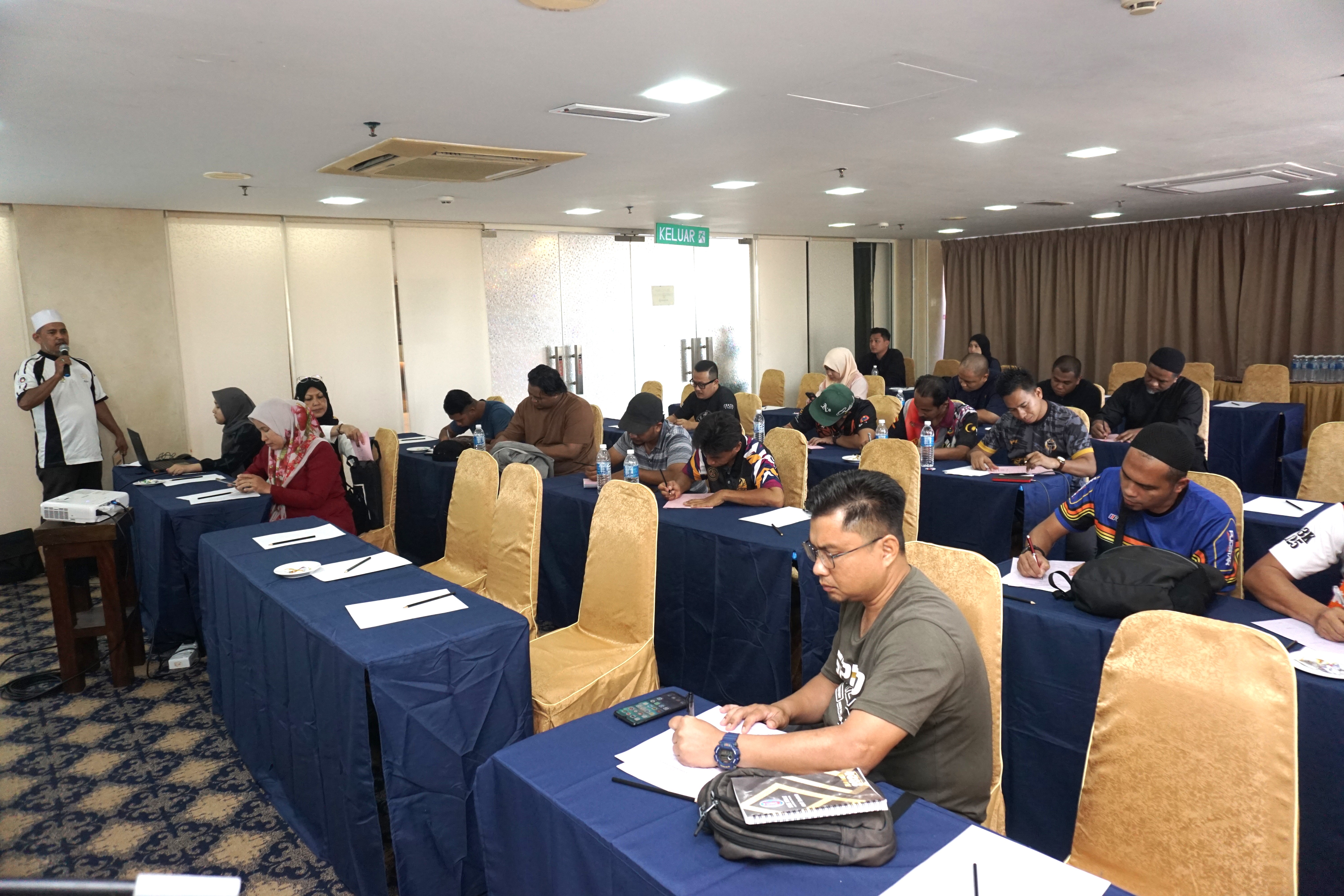 Kursus Jurulatih Seni Budaya Negara (JSBN) - Bidang Silat dan Gasing