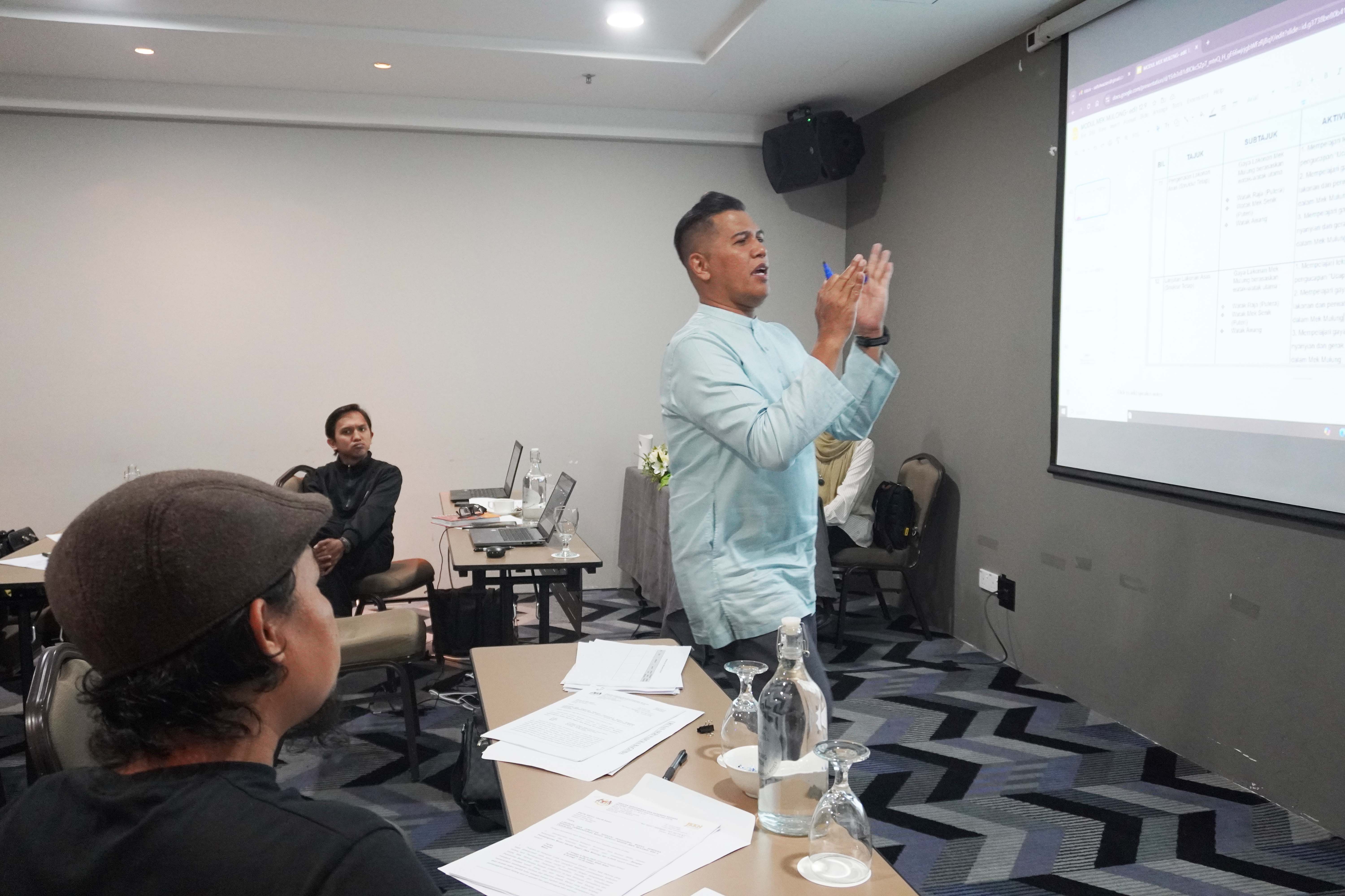 Bengkel Modul Identiti Negeri (Mek Mulung) Siri 2